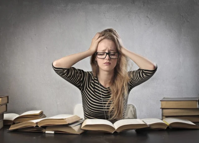 مدیریت اضطراب امتحان